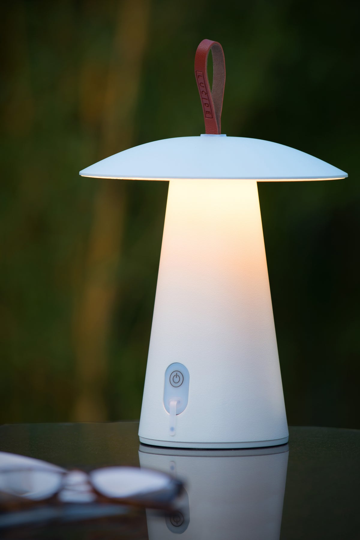 Donnano oplaadbare tafellamp buiten