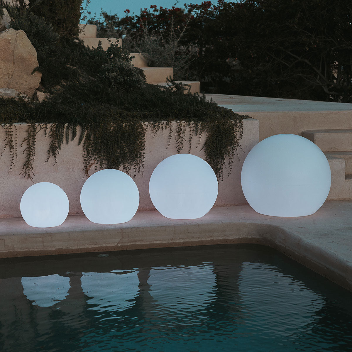 Isusaro solar lichtbol
