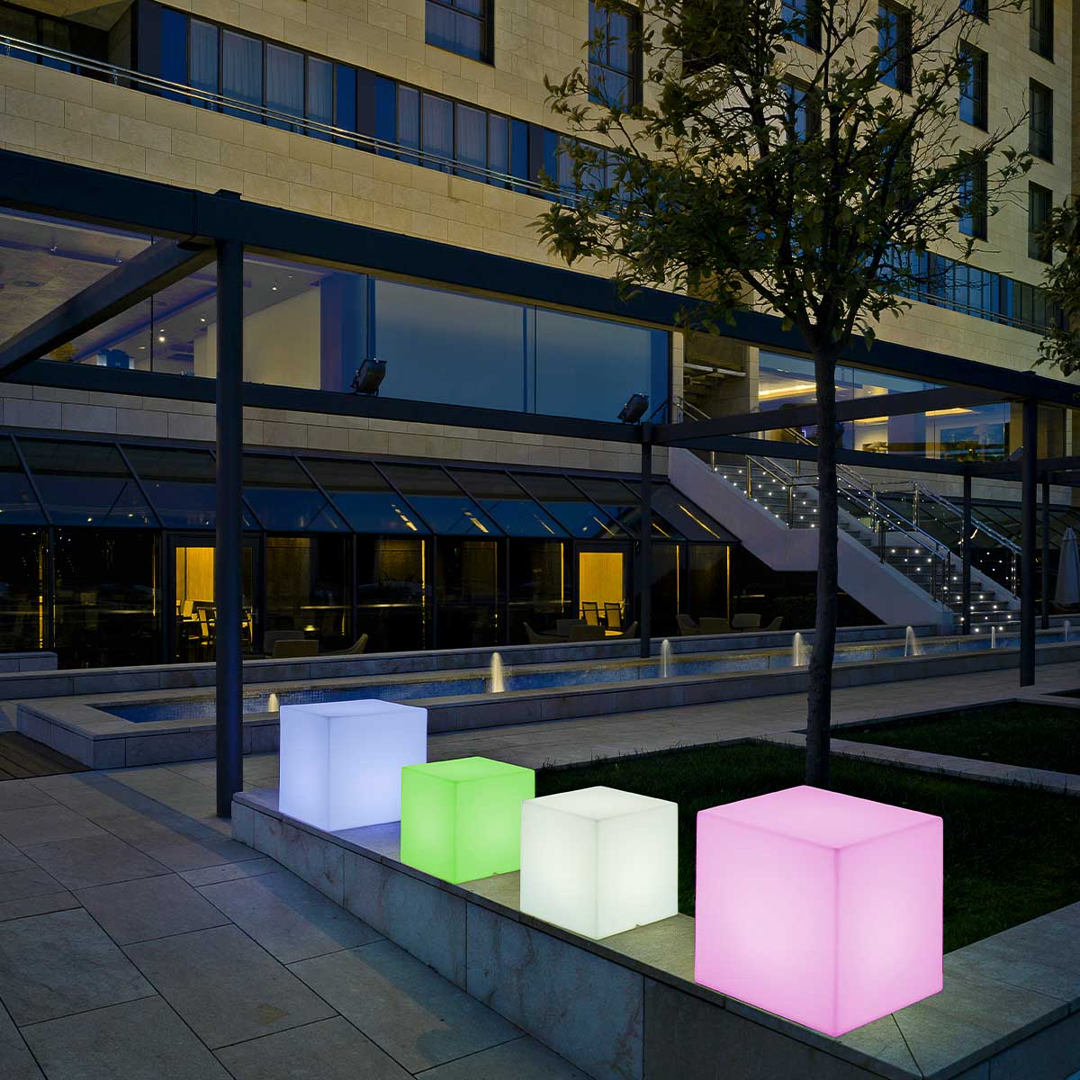 Rebasivo solar vloerlamp