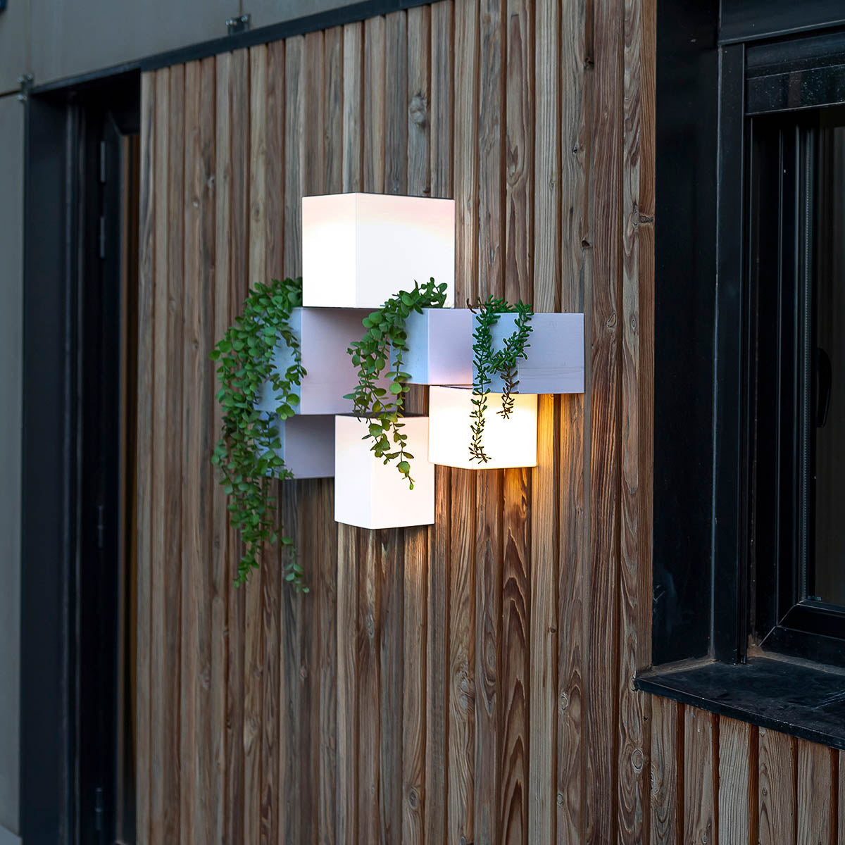 Ividaro solar wandlamp