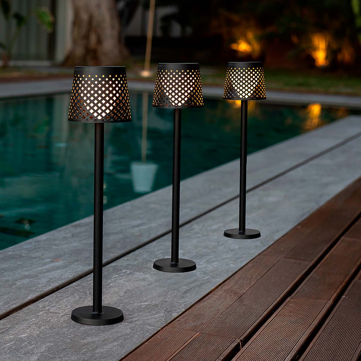 Nucalivo solar vloerlamp