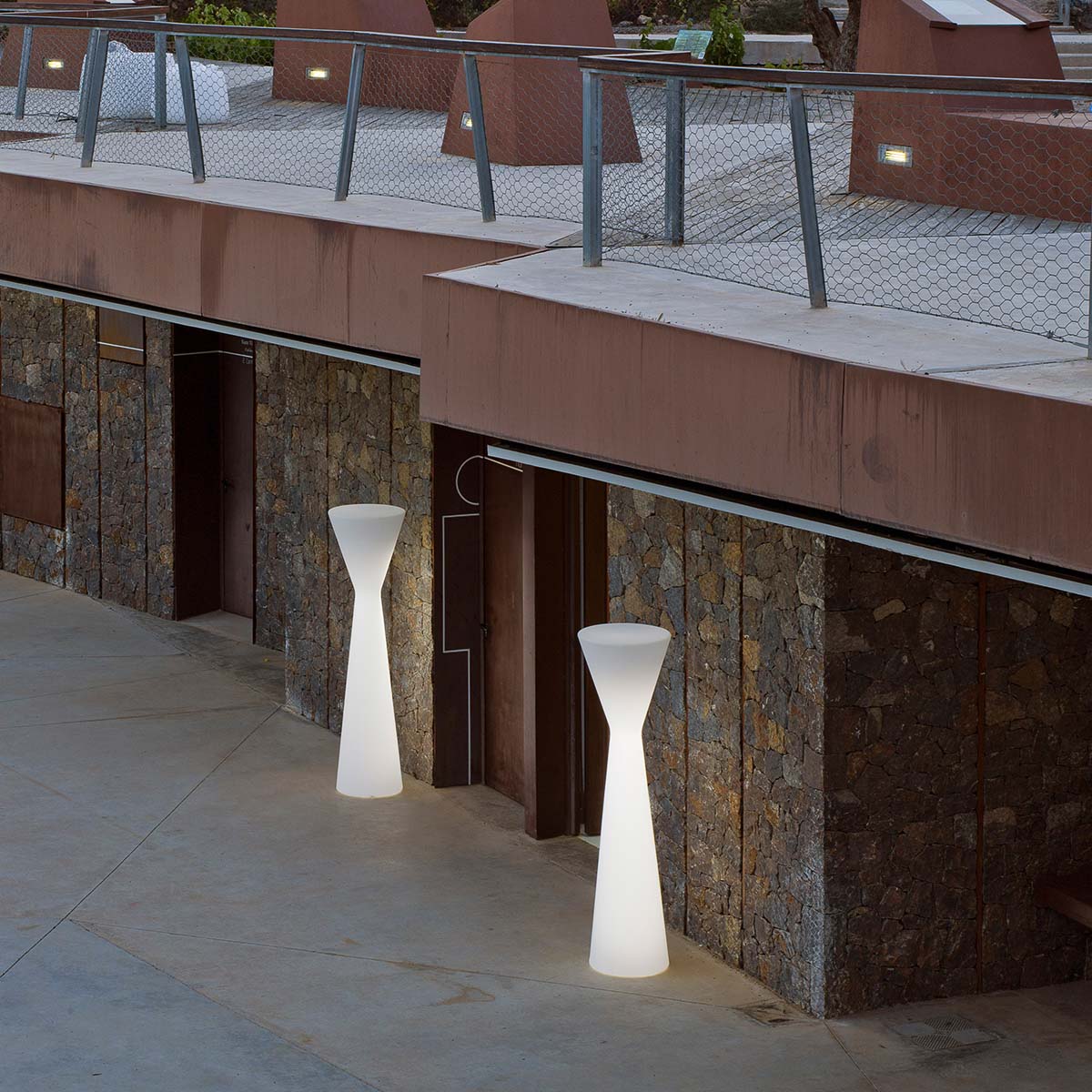 Temisano oplaadbare vloerlamp
