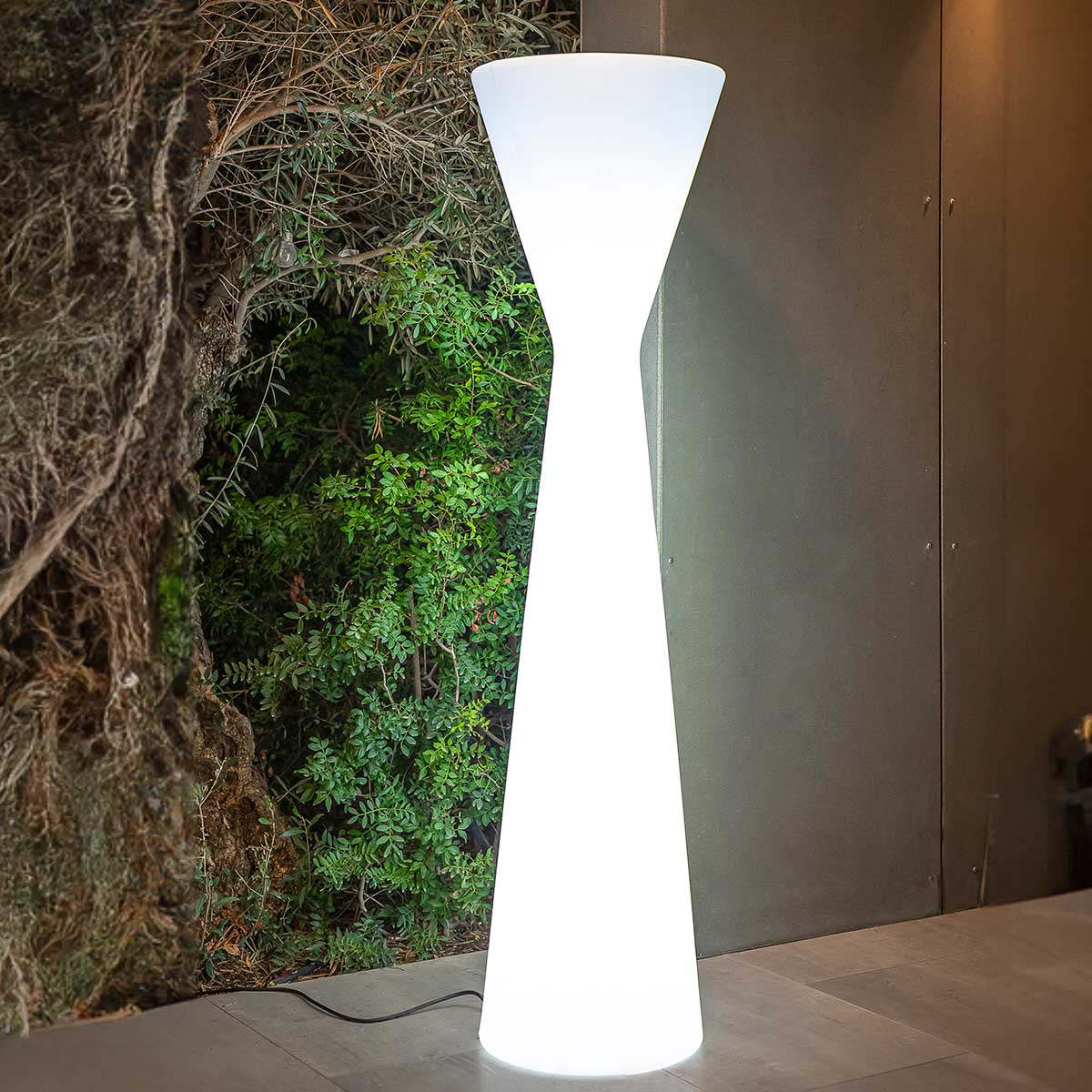 Temisano oplaadbare vloerlamp