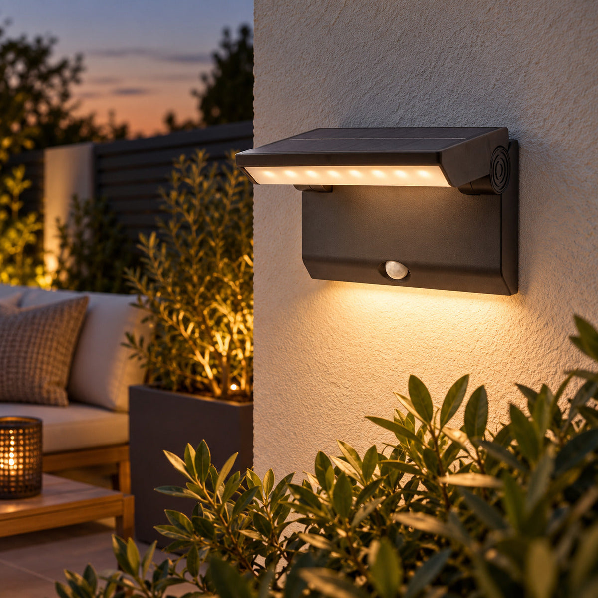 Nafirivo solar buitenwandlamp met bewegingssensor