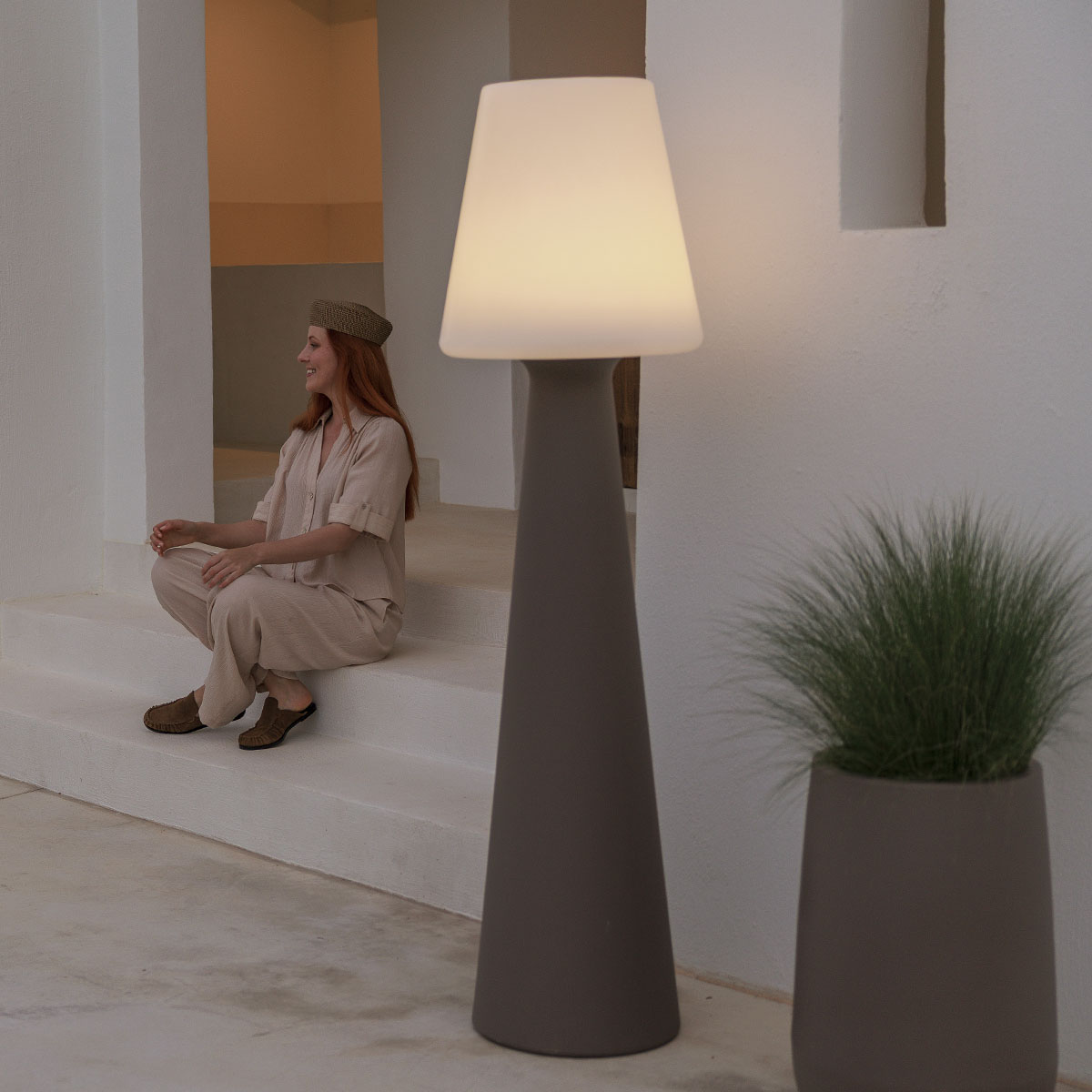 Nogevaro oplaadbare vloerlamp
