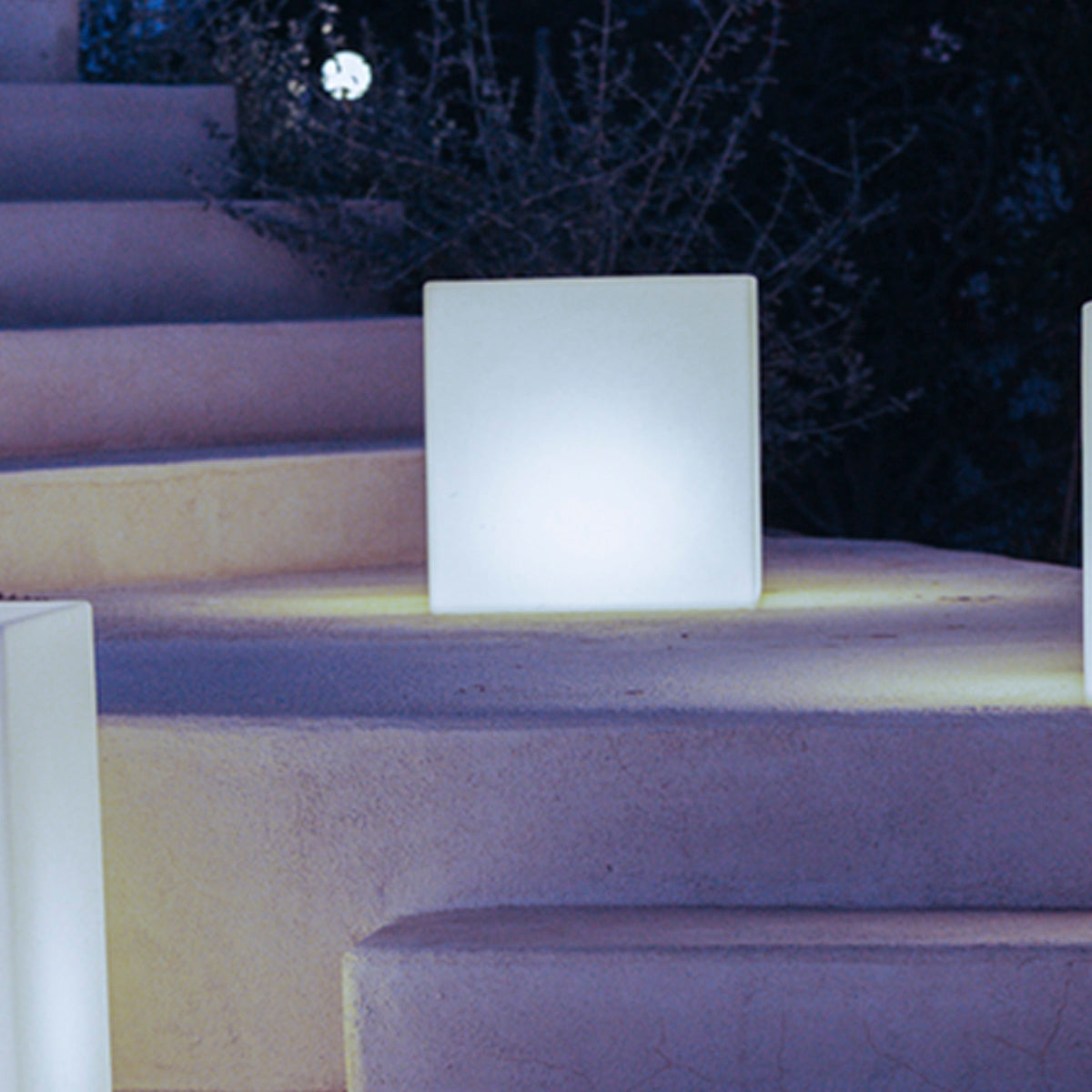 Rebasivo solar vloerlamp