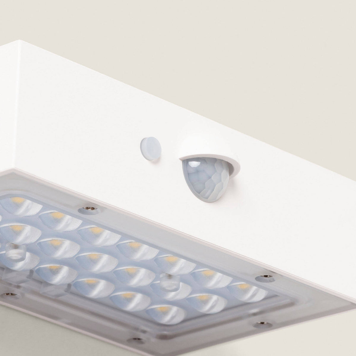 Karlavo solar buitenwandlamp met bewegingssensor