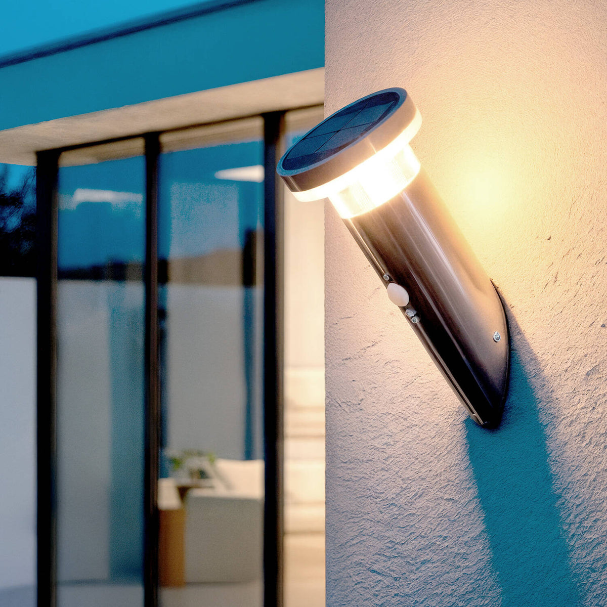 Basano solar buitenwandlamp met bewegingssensor