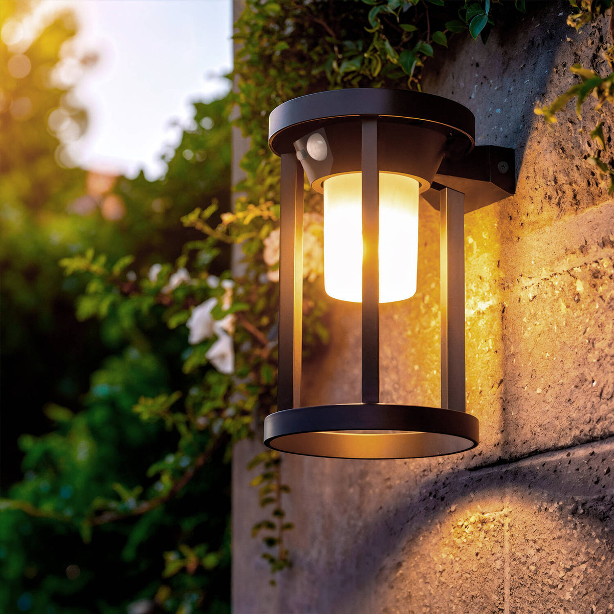 Enekano solar buitenwandlamp met bewegingssensor