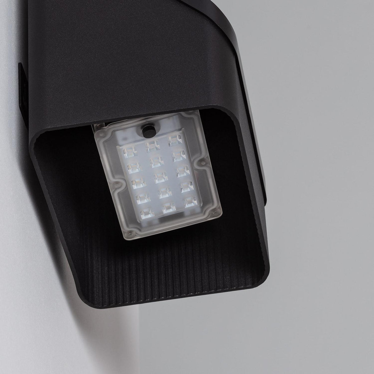 Namivo solar buitenwandlamp met bewegingssensor