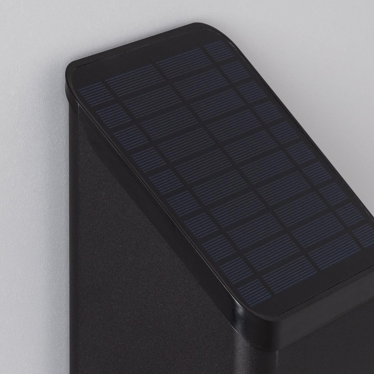Namivo solar buitenwandlamp met bewegingssensor