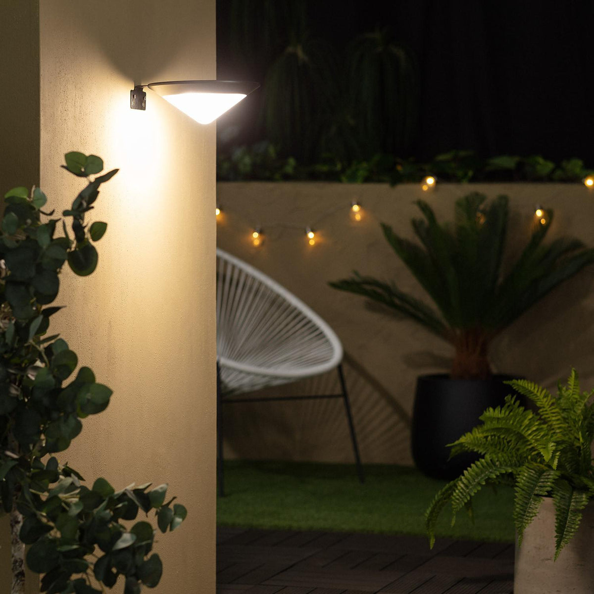 Tucsano solar buitenwandlamp met bewegingssensor