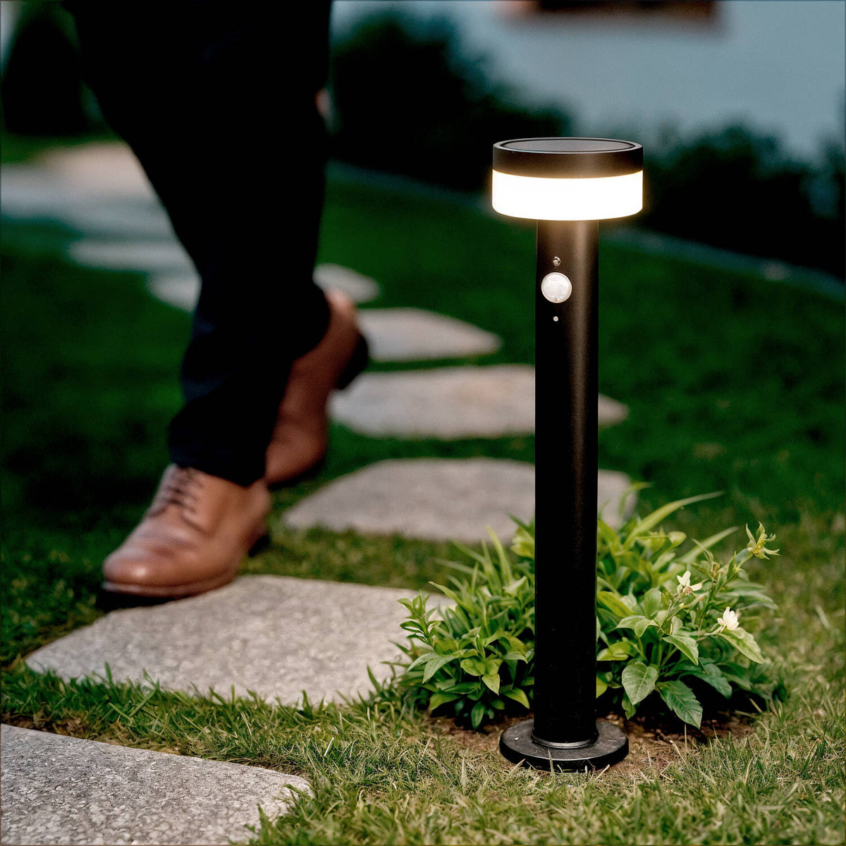 Asharo solar tuinpaal met bewegingssensor