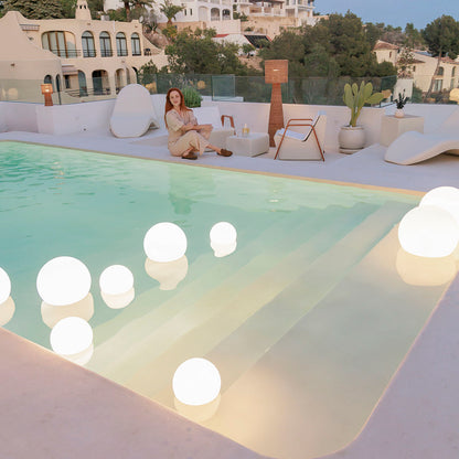 Isusaro solar lichtbol