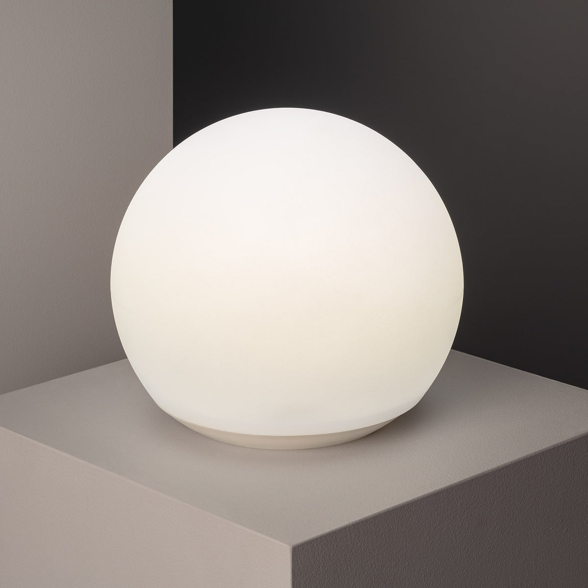 Rivaro solar lichtbol