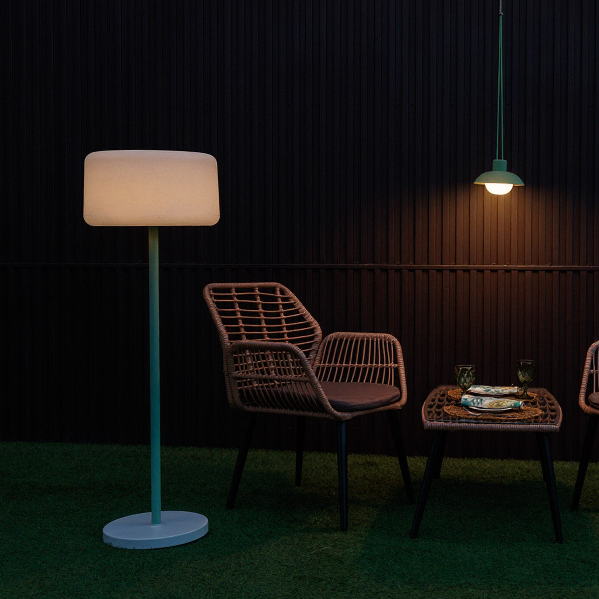Zetinano solar vloerlamp