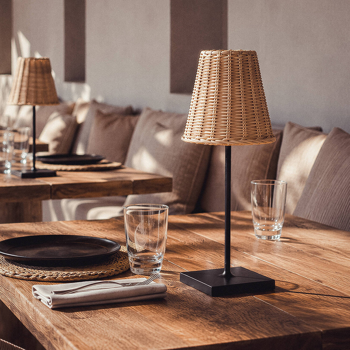 Medano oplaadbare tafellamp buiten