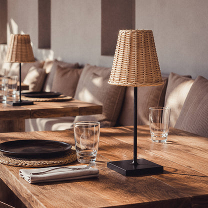 Medano oplaadbare tafellamp buiten