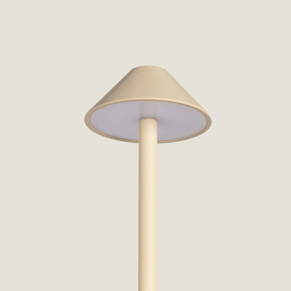 Magaro oplaadbare tafellamp buiten