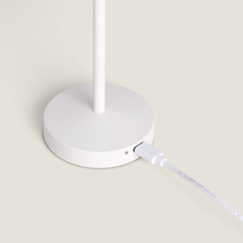 Milavo oplaadbare tafellamp buiten