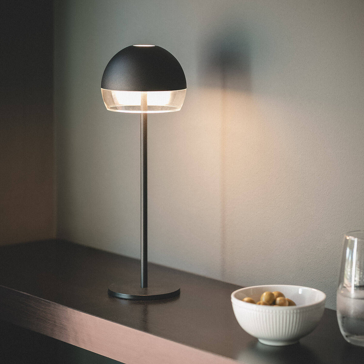 Calivo oplaadbare tafellamp buiten