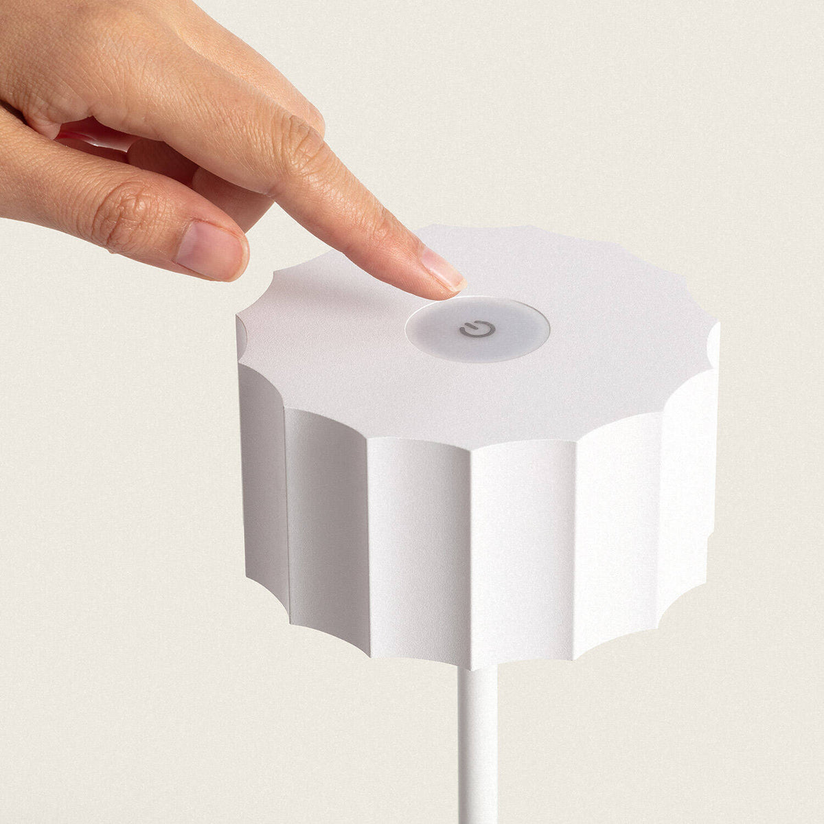 Cescano oplaadbare tafellamp buiten