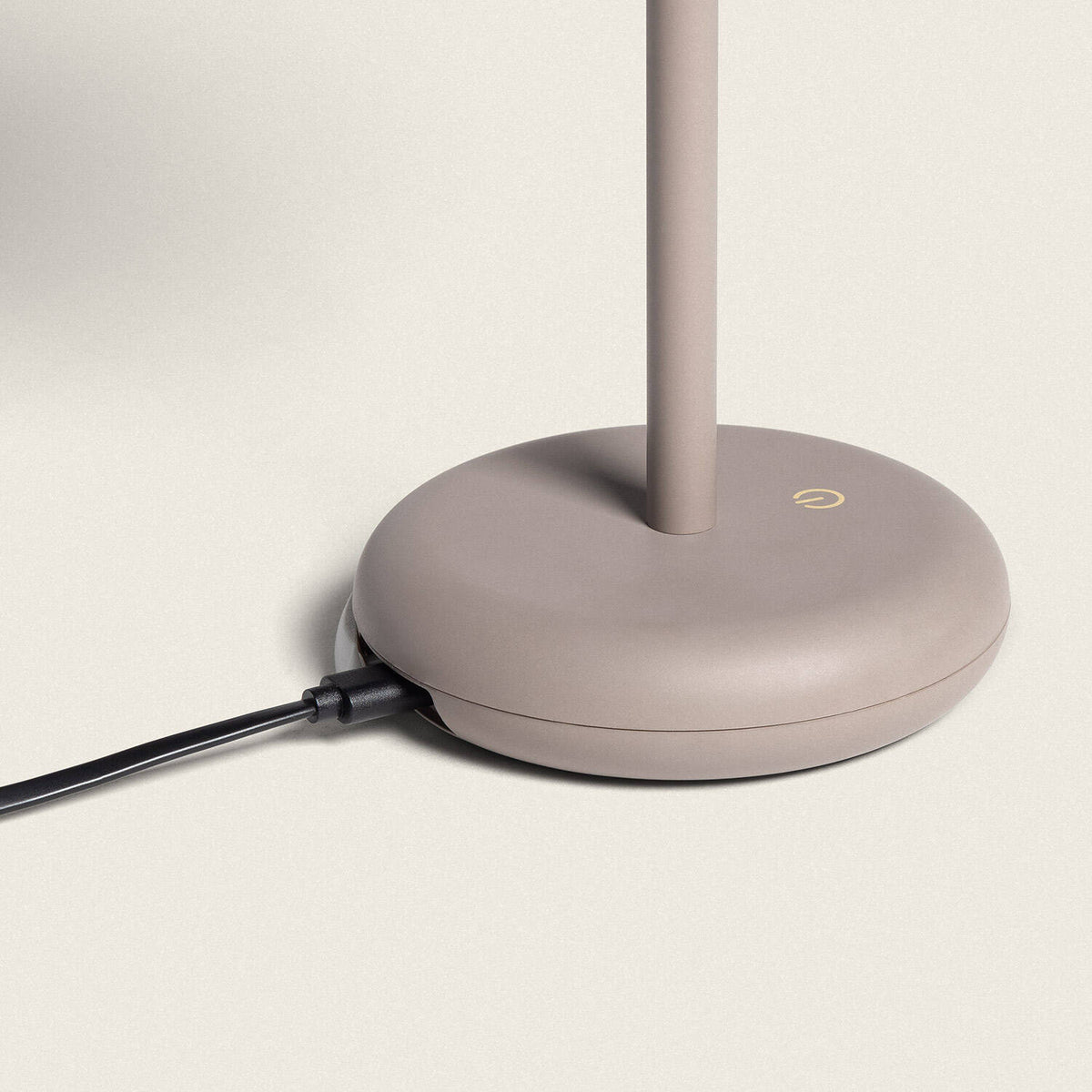 Galdivo oplaadbare tafellamp buiten