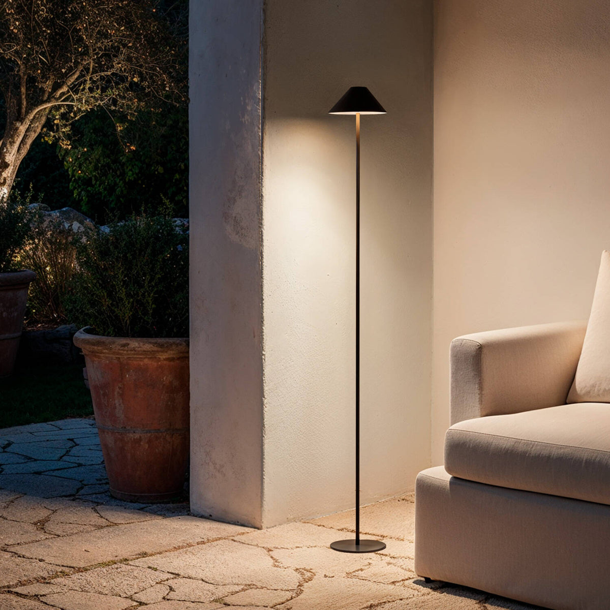 Kivaro oplaadbare vloerlamp buiten